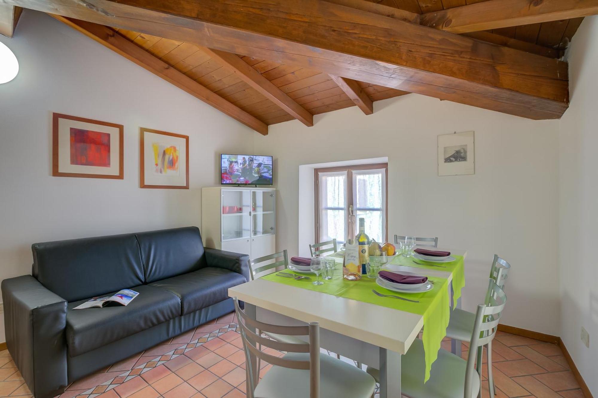 Casa Alpino Aparthotel Riva del Garda